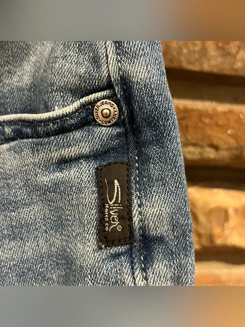 Silver Jeans Avery Trouser Medium Blue Flared Jeans